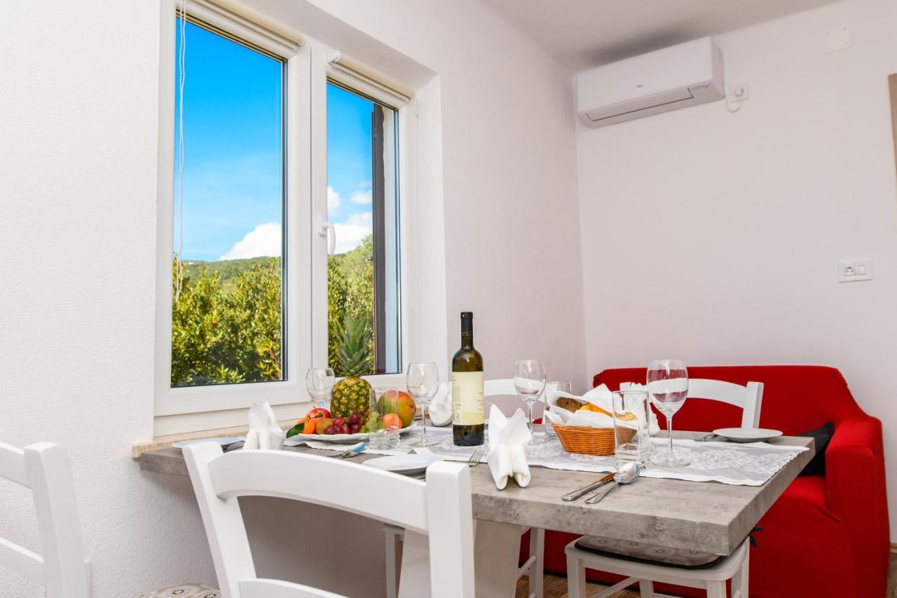 Apartman Paradiso Martinscica  Luaran gambar