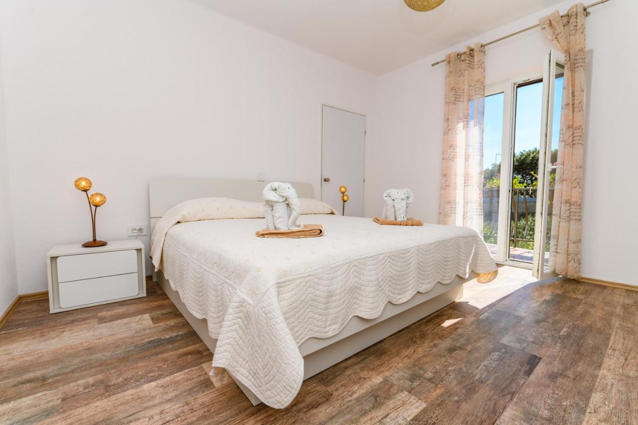 Apartman Paradiso Martinscica  Luaran gambar